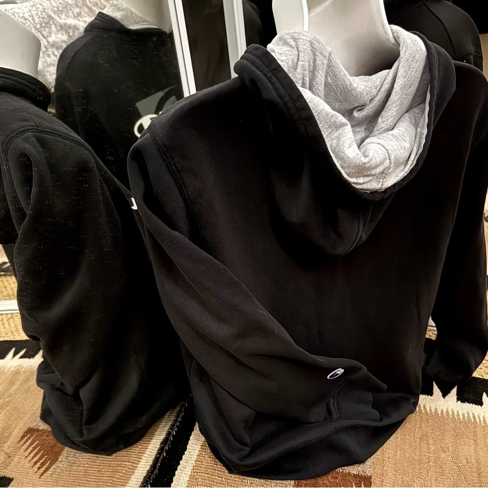 Champion Hoddie